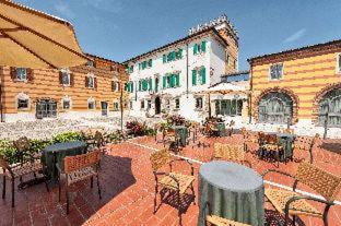Castel d'Azzano Hotel | Hotel Villa Malaspina