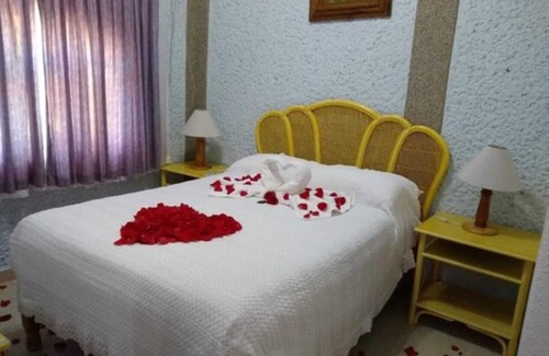 San Felipe de Los Alzati Hotel | Hotel Villa Monarca