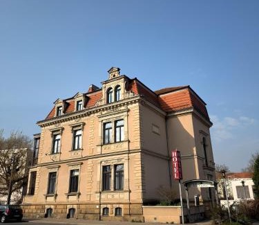Suedvorstadt Hotel | Hotel Villa Noel am Hauptbahnhof