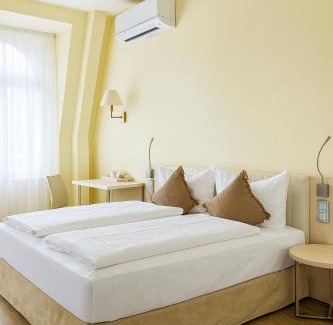 Suedvorstadt Hotel | Hotel Villa Noel am Hauptbahnhof