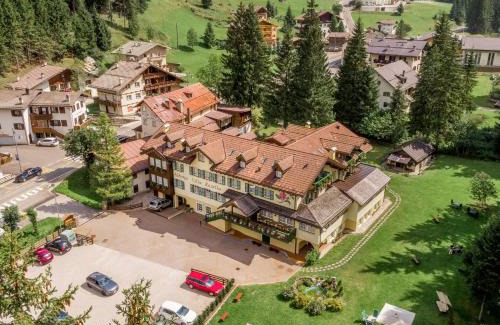 Penia Hotel | Hotel Villa Rosella Park & Wellness