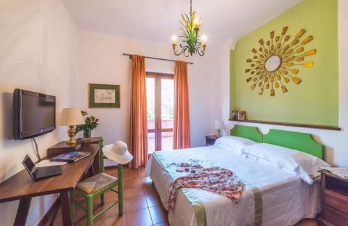 Villagonia Hotel | Hotel Villa Sirina