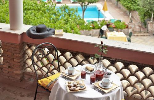 Villagonia Hotel | Hotel Villa Sirina