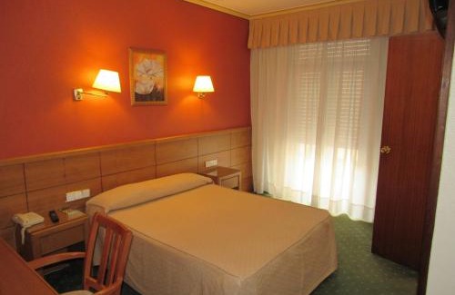 Pontevedra Hotel | Hotel Virgen del Camino Pontevedra