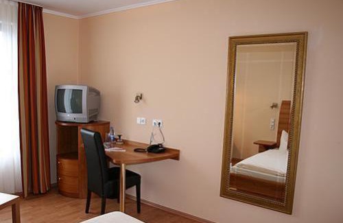 Wadgassen Hotel | Hotel Wadegotia
