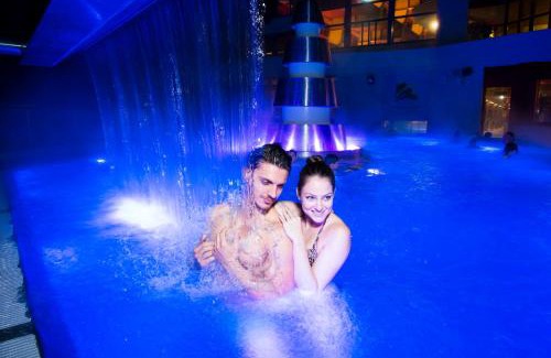 Leukerbad Hotel | Hotel Walliserhof-Leukerbad-Therme