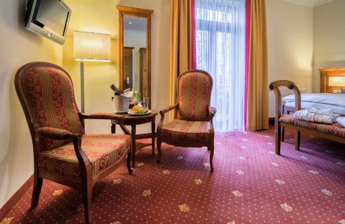 Mellenthin Hotel | Hotel Wasserschloss Mellenthin