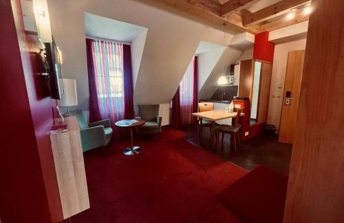 Veitshoechheim Hotel | Hotel Weisses Lamm