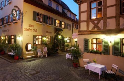Altstadt Hotel | Hotel Weisses Ross