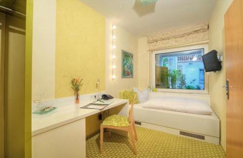 Zeltingen-Rachtig Hotel | Hotel Zeltinger-Hof - Gasthaus des Rieslings