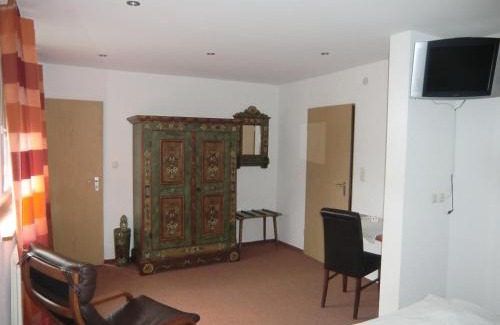 Waldsassen House | Hotel Zrenners GARNI