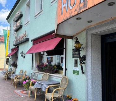 Waldsassen House | Hotel Zrenners GARNI