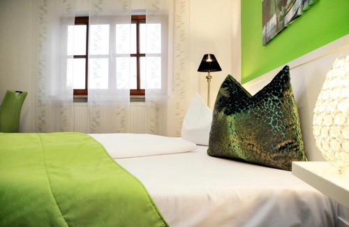 Friedberg Hotel | Hotel zum Brunnen