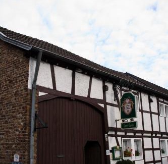 Weilerswist Bed & Breakfast | Hotel zum Schwan Weilerswist