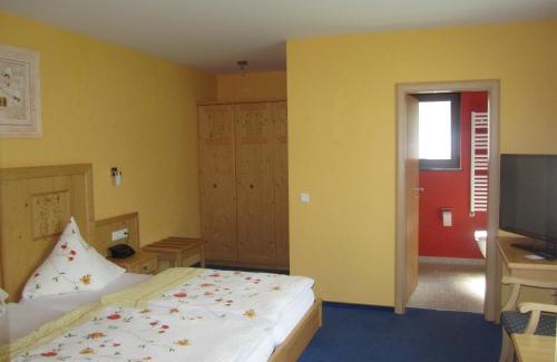 Nuerburg Hotel | Hotel zur Burg Nürburg