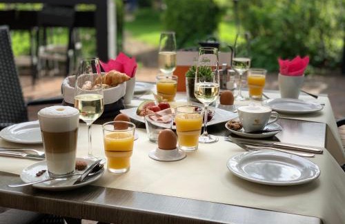 Ovelgoenne Hotel | Hotel zur Heideblüte