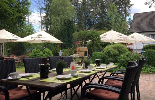 Ovelgoenne Hotel | Hotel zur Heideblüte