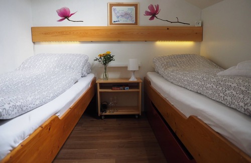 Amsterdam City Centre Hotel | Hotelboat Allure