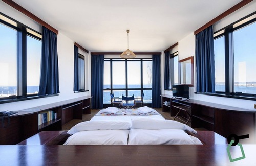 Gallipoli Hotel | HOTIDAY Room Collection - Gallipoli Porto
