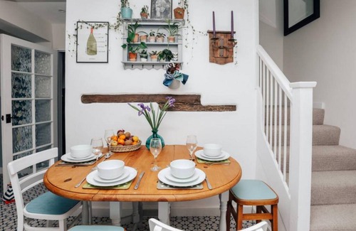 Henley-on-Thames House | House ∙ 1 bedroom ∙ 5 guests