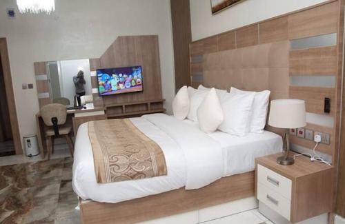 Orozo Hotel | House 1114 by Transcend Hotel
