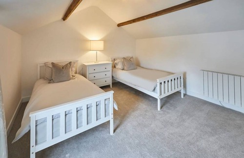 Wakefield House | House ∙ 2 bedrooms ∙ 4 guests
