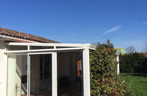 Castelnau-d'Estretefonds House | House 65 M2, with veranda 20m2. quiet comfort 20 min from Toulouse.
