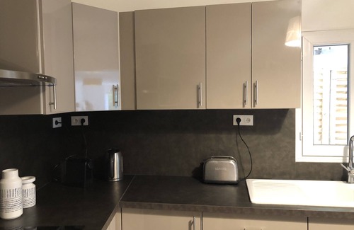 Eyragues House | House in the heart of the village