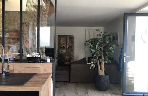 Pont-Croix House | House overlooking the river in the heart of the historic center of Pont Croix