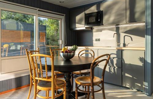 Holesovice Boat Rental | Houseboat - best place in Prague