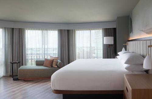 Sugar Land Hotel | Houston Marriott Sugar Land