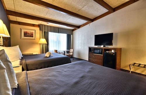 Bangor Hotel | Howard Johnson by Wyndham Bangor