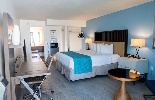 Clearwater Hotel | Howard Johnson by Wyndham Clearwater/Dunedin