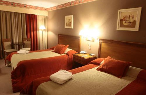 Villa Maria Hotel | Howard Johnson Villa María Hotel y Casino
