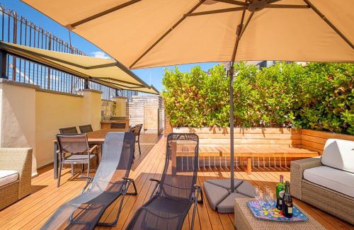 Rione IV Campo Marzio Apartment | HT Borromini Penthouse