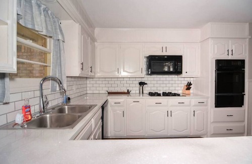 Lubbock House | Hub City Hangout - 4BR/2BA - Close to Everything
