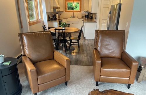 West Juneau Condo | Humble Halibut - Juneau Ocean Front Retreat Douglas Island - Juneau, Alaska