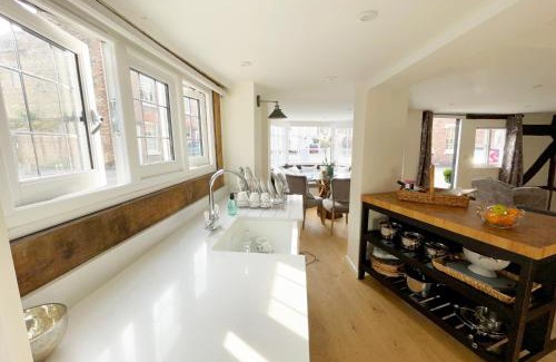Much Wenlock House | Humbug Cottage