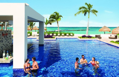Punta Cancun Resort | Hyatt Ziva Cancun All Inclusive
