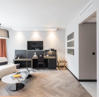 Statiekwartier Hotel | Hyllit Hotel
