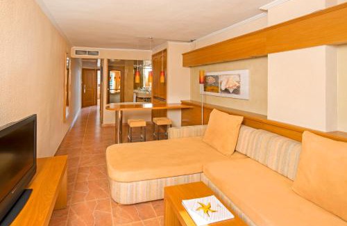 Costa de la Calma Hotel | Iberostar Selection Jardín del Sol Suites - Adults Only