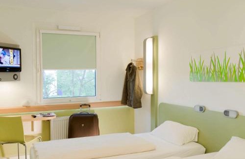 Le Puy-en-Velay Hotel | ibis budget Le Puy En Velay