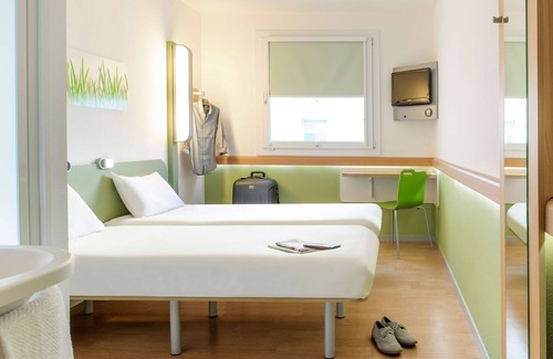 11th Arrondissement Hotel | ibis budget Marseille la Valentine