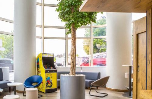 Montreuil Hotel | ibis budget Paris Porte de Montreuil