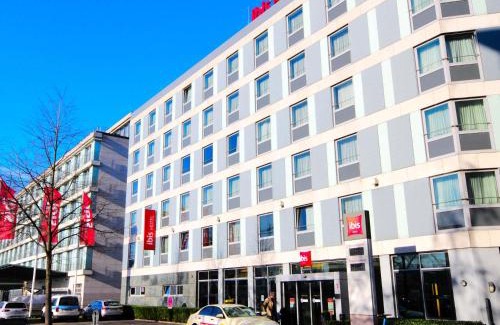 Deutz Hotel | ibis Köln Messe