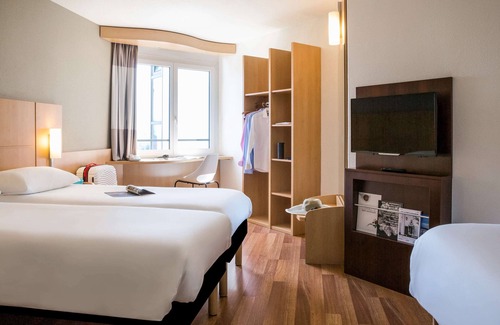 Crissier Hotel | ibis Lausanne Crissier