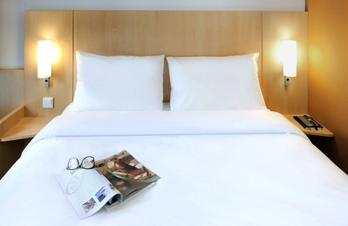 Zona Ca' Granda Hotel | ibis Milano Ca Granda