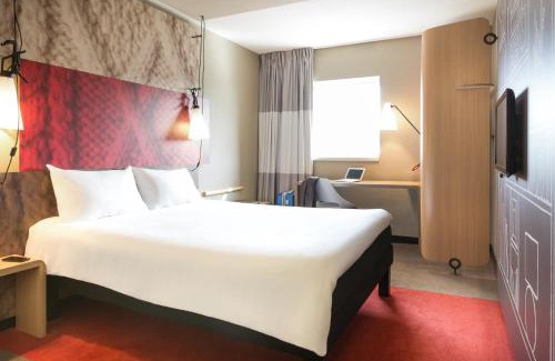 Courtoisville-Sillon-Moka Hotel | ibis Saint Malo Plage