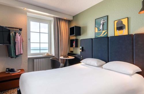 Courtoisville-Sillon-Moka Hotel | ibis Saint Malo Plage