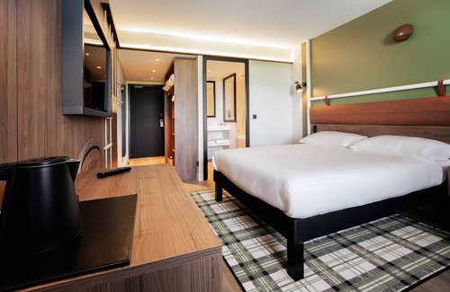 Castelnaudary Hotel | ibis Styles Castelnaudary